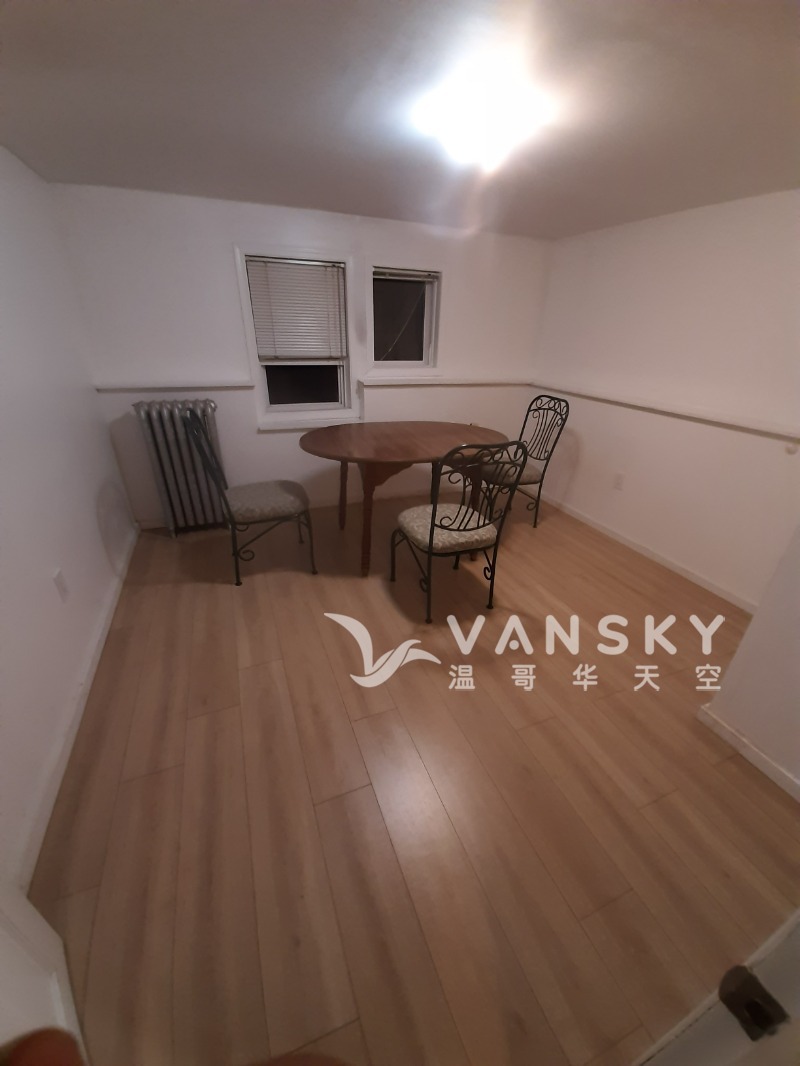 260110124404_4 ground middle living room.jpg